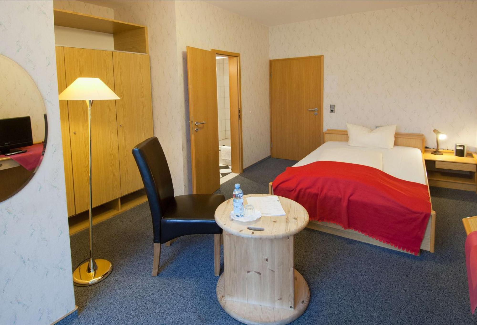 Hotel Garni Am Goetheplatz Bad Munster am Stein-Ebernburg Ruang foto